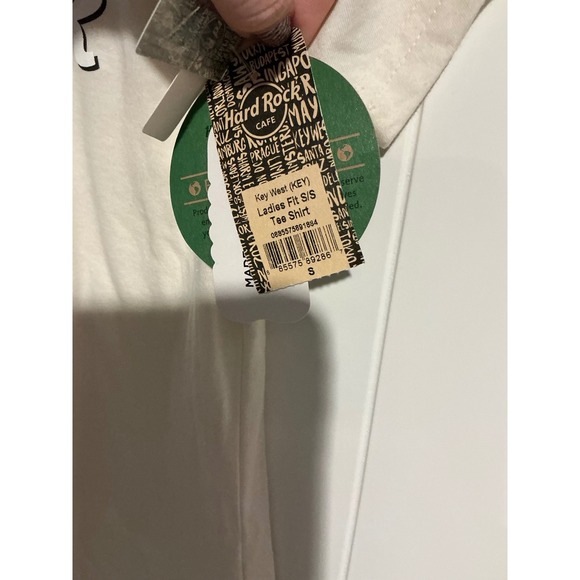 Hard Rock Cafe Save The Planet Shirt Women's M White Graphic Key West New - Picture 4 of 5